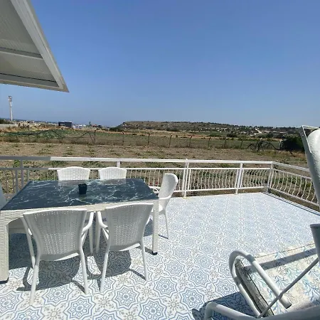 Denize 5 Dakika Ve Doga Evi Appartamento Çeşme